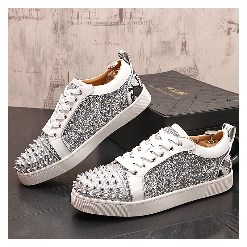 Mens Fashion Dress - Hommes de luxe mode rivets argentés