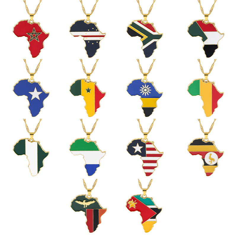 Collier en métal avec pendenti - Men Fashion Uganda avis et prix
