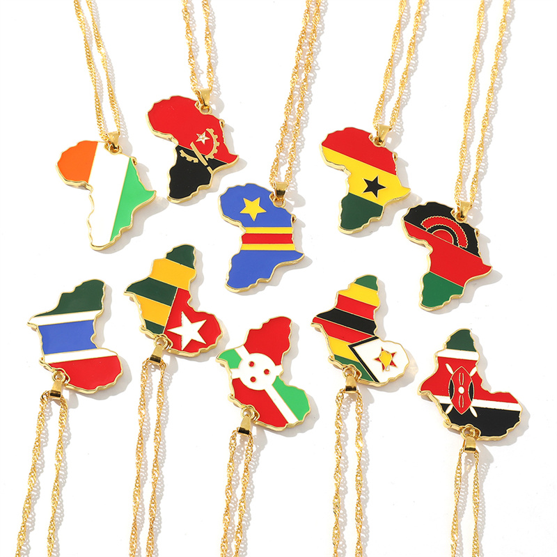 Collier en métal avec pendenti - Men Fashion Uganda avis et prix